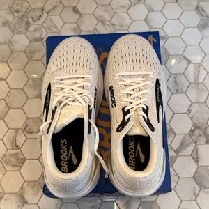 Brooks White and Black Athletic Shoes